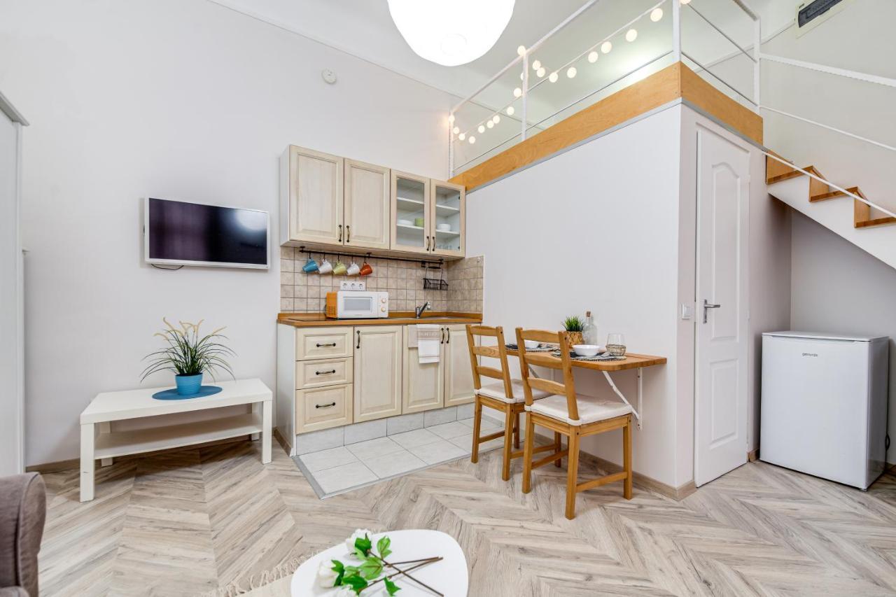 Vintage Apartment In The Jewish Quarter Budapeste Exterior foto