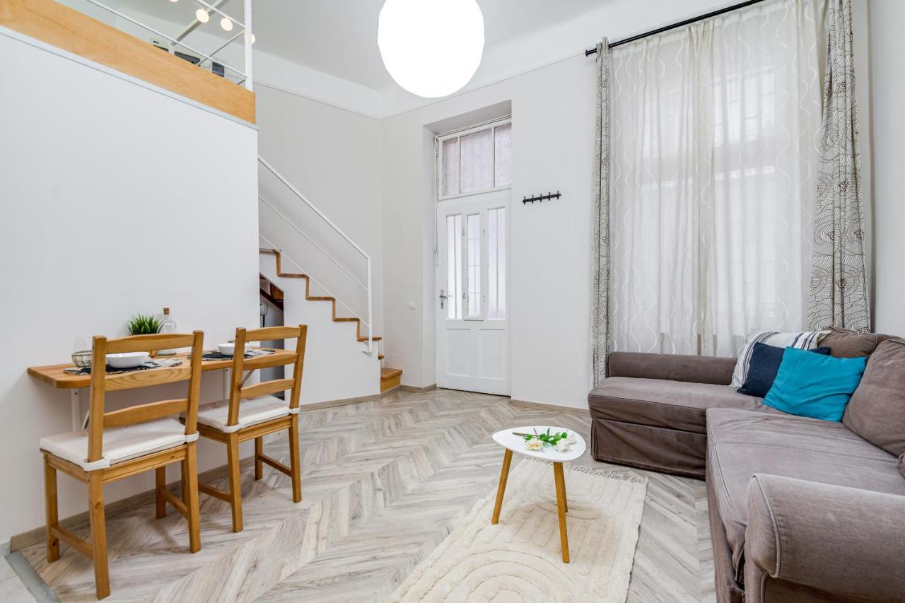 Vintage Apartment In The Jewish Quarter Budapeste Exterior foto